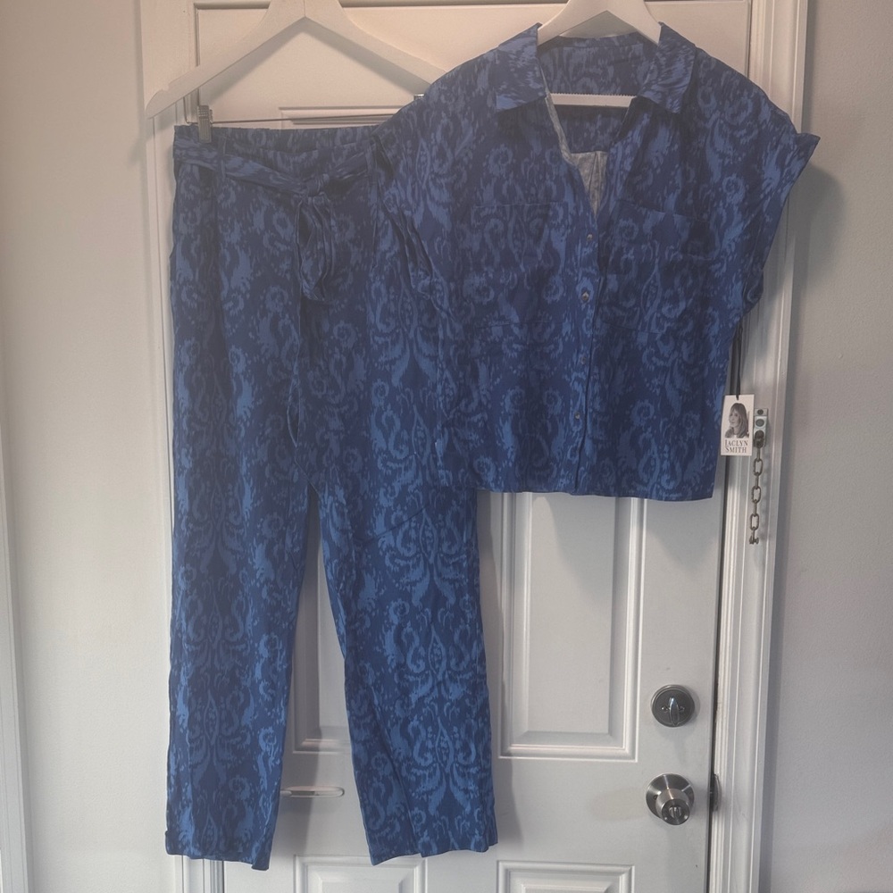 Jaclyn Smith Blue Patterned Jumpsuit